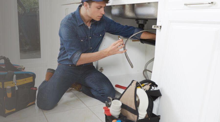 Local expert plumbing services in East McKeesport, PA